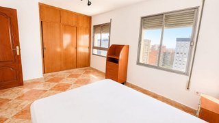 Piso en venta en Portada Alta - Pol. Crta. De Cártama en Málaga