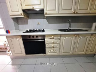 Piso en alquiler en O Berbés - Peniche en Vigo