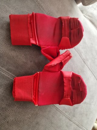 Espinilleras Protector Pie Kárate Rojo y Guantilla