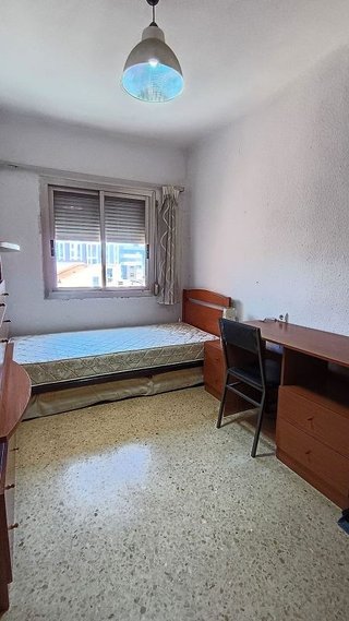 Piso en alquiler en Ciutat Jardí en Valencia