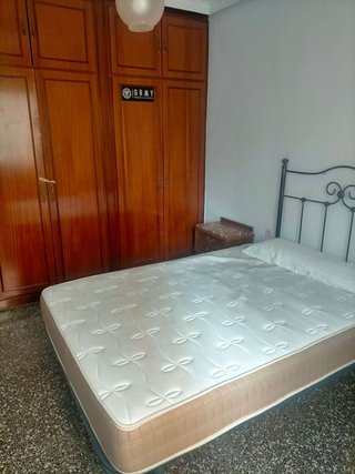 Piso en alquiler en Polígono Cartuja – La Paz en Granada