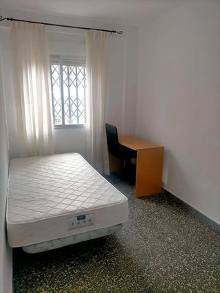 Piso en alquiler en Polígono Cartuja – La Paz en Granada