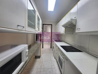 Piso en venta en Teis en Vigo