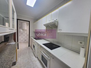 Piso en venta en Teis en Vigo