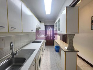 Piso en venta en Teis en Vigo