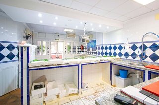 Local comercial en venta en Montequinto en Dos Hermanas