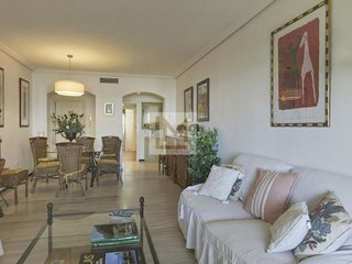Piso en alquiler en Puerto Banús en Marbella