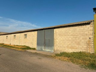 Nave industrial en alquiler en Alfajarín