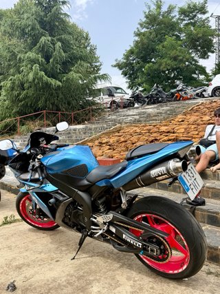 Yamaha R1 2006