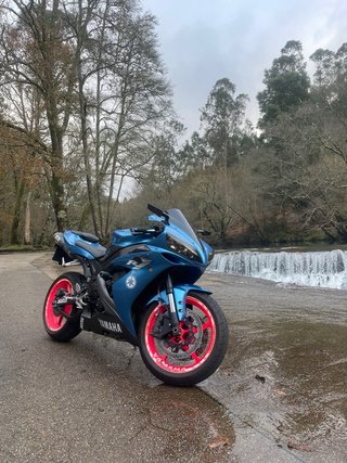 Yamaha R1 2006