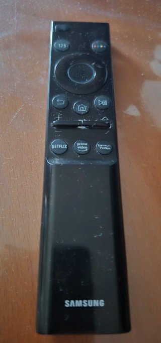 SAMSUNG Modelo 43AU7105K
