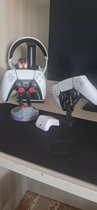Consola PS5 + Portal + Accesorios