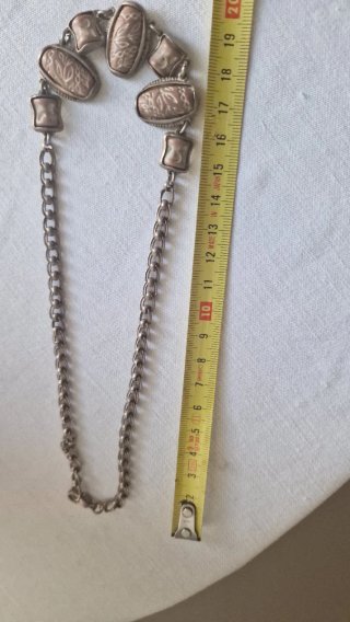 Lote 2  pulseras y 2 collares