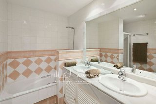 Piso en alquiler en Romana Playa en Marbella