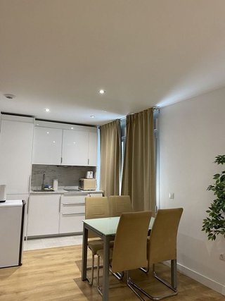 Estudio en alquiler en Cerrado Calderón - El Morlaco en Málaga