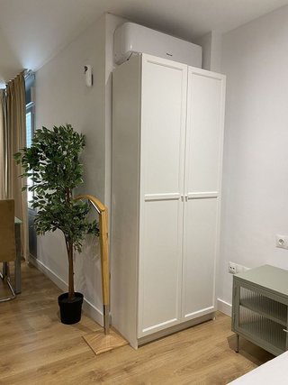 Estudio en alquiler en Cerrado Calderón - El Morlaco en Málaga