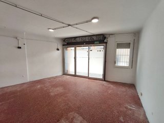 Local comercial en venta en La Salut en Barcelona