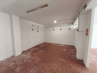 Local comercial en venta en La Salut en Barcelona