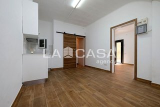 Oficina en venta en El Guinardó en Barcelona