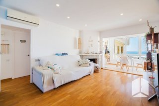 Piso en venta en Lluminetes en Castelldefels