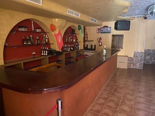 Local comercial en venta en Playa de Gandia en Gandia
