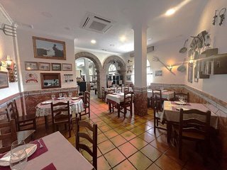 Local comercial en venta en La Granja-La Colina-Los Pastores en Algeciras