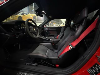 Porsche 911 2025
