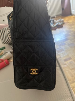 Bolso Chanel Charol Negro Dorado