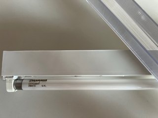 Lámpara fluorescente 8W 32cm
