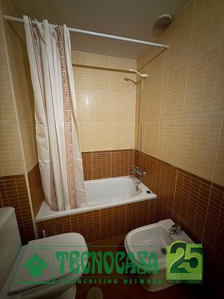 Piso en alquiler en Puerta de Murcia - Colegios en Ocaña