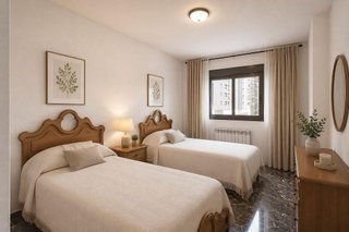 Piso en venta en Camino de Ronda - Rosaleda en Granada