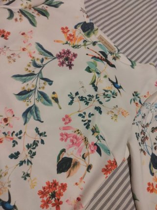 Vestido Top Queens floral tacto sedoso