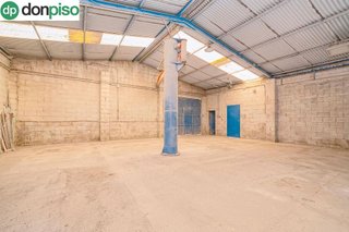 Nave industrial en venta en Santa Adela - Parque Leyva Loro en Atarfe