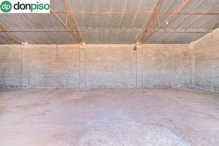 Nave industrial en venta en Santa Adela - Parque Leyva Loro en Atarfe