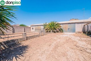 Nave industrial en venta en Santa Adela - Parque Leyva Loro en Atarfe