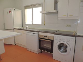 Piso en alquiler en Castillejos en Madrid