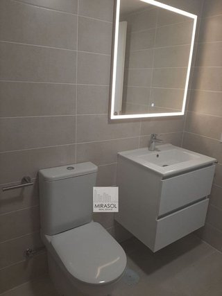 Piso en alquiler en Zona Norte en Estepona