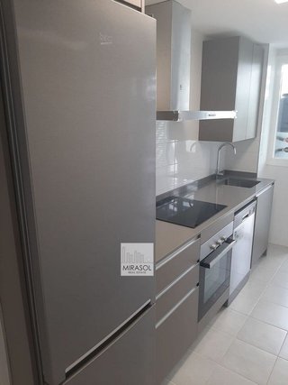 Piso en alquiler en Zona Norte en Estepona