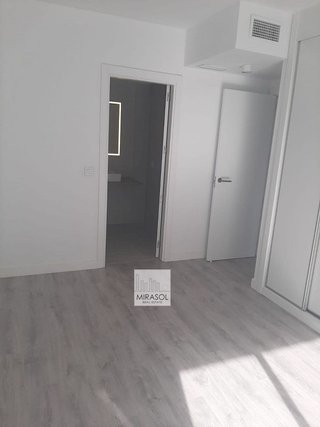 Piso en alquiler en Zona Norte en Estepona