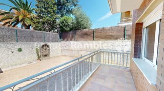 Casa adosada en venta en Les Comes en Igualada