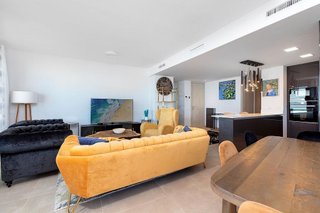 Piso en venta en Calaburra - Chaparral en Mijas