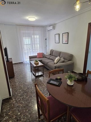 Piso en alquiler en Hospital en Jaén