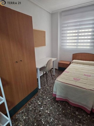 Piso en alquiler en Hospital en Jaén
