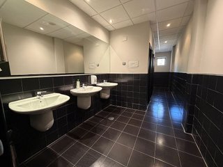 Local comercial en venta en Estación-Manantiales en Guadalajara