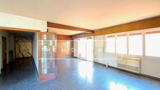 Piso en venta en Ca n'Aurell en Terrassa