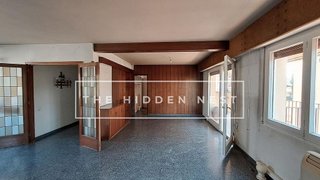 Piso en venta en Ca n'Aurell en Terrassa