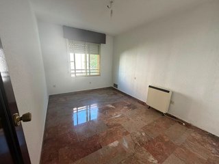Piso en venta en Hospital en Jaén