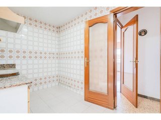 Piso en venta en Ca n'Aurell en Terrassa