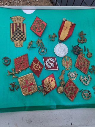 Lote Insignias Militares Antiguas