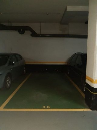 Garaje en alquiler en Urduliz